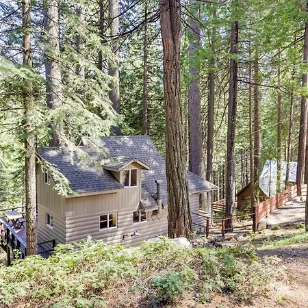 Long Barn Cabin Rental 12 Mi To Pinecrest Lake!